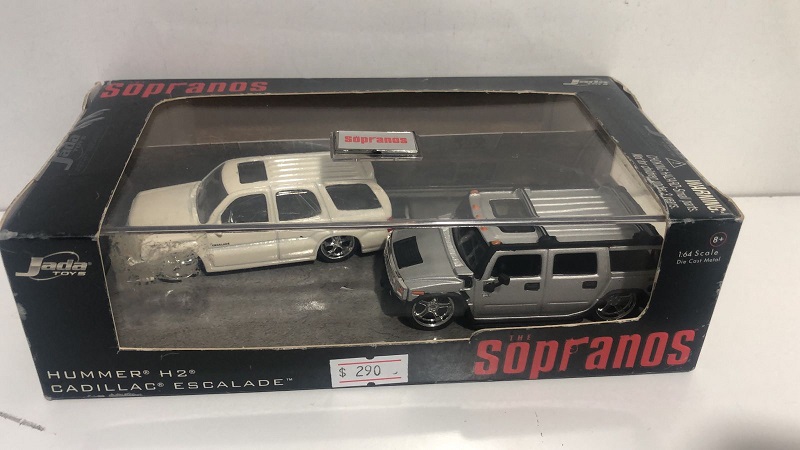 HUMMER H2 CADILLAC ESCALADE 